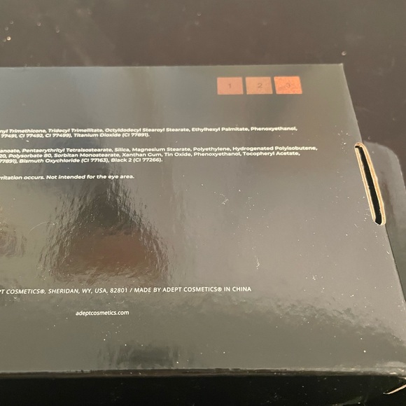 Adept Aiyana Discontinued NIB Contour & Highlighter Palette - Picture 4 of 4